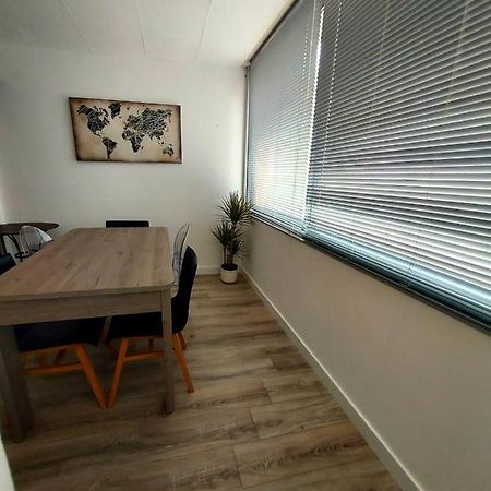 Appartement T3 Plein Centre Ville Le Lavandou Bagian luar foto